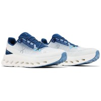 On Cloudtilt Ivory Tempest