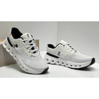 On Cloudrunner 2 White Black